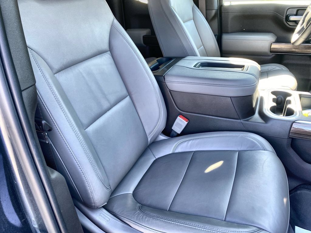Used 2020 Chevrolet Silverado 1500 RST w/ All-Star Edition AWD/4WD image 27