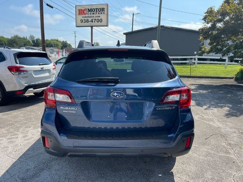 Used 2019 Subaru Outback 2.5i Limited AWD/4WD image 3