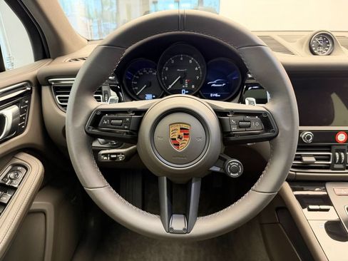 Certified 2026 Porsche Macan Turbo AWD/4WD image 13