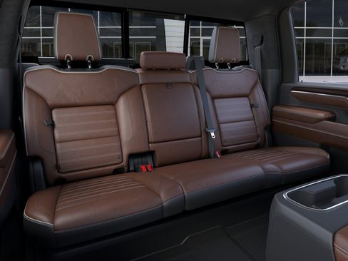 New 2026 GMC Sierra 2500 Denali Ultimate AWD/4WD image 17