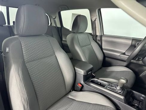 Used 2021 Toyota Tacoma SR AWD/4WD image 26