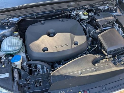 Used 2020 Volvo XC40 T5 Inscription image 30