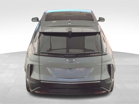 Used 2024 Cadillac Lyriq Luxury w/ LPO, Floor Liner Package image 5