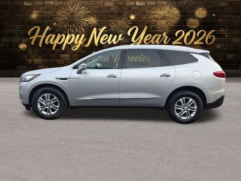 Used 2020 Buick Enclave Essence w/ Sound and Sites Package image 2