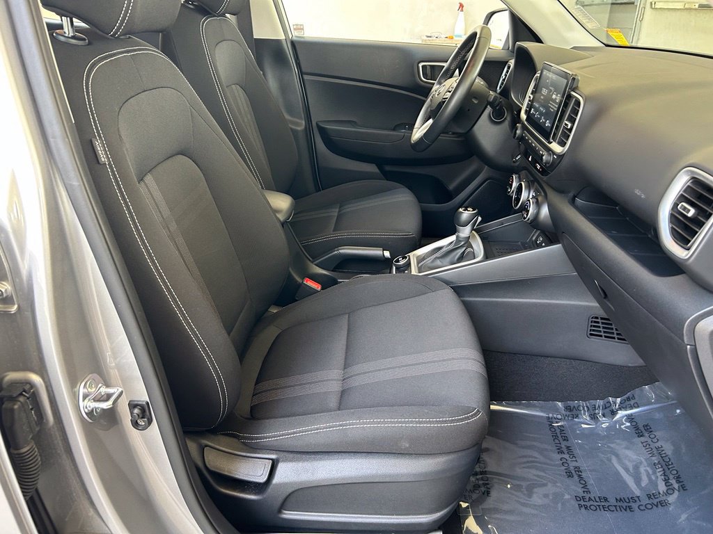 Used 2026 Hyundai Venue SEL FWD image 21