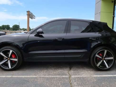 Used 2025 Porsche Macan S AWD/4WD image 7