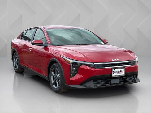 New 2026 Kia K4 FWD image 3