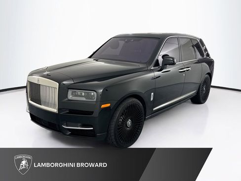 Used 2022 Rolls-Royce Cullinan AWD/4WD image 1