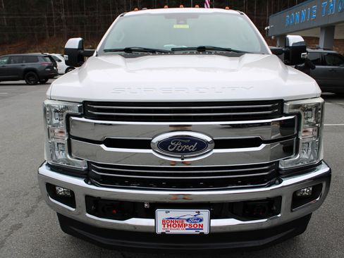 Used 2018 Ford F250 Lariat w/ Lariat Ultimate Package image 8