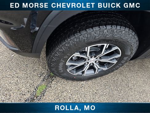 Used 2026 GMC Acadia AT4 w/ Luxury Package AWD/4WD image 9