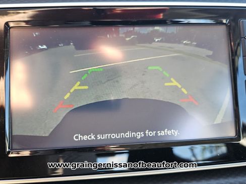 Used 2023 Nissan Kicks S FWD image 9