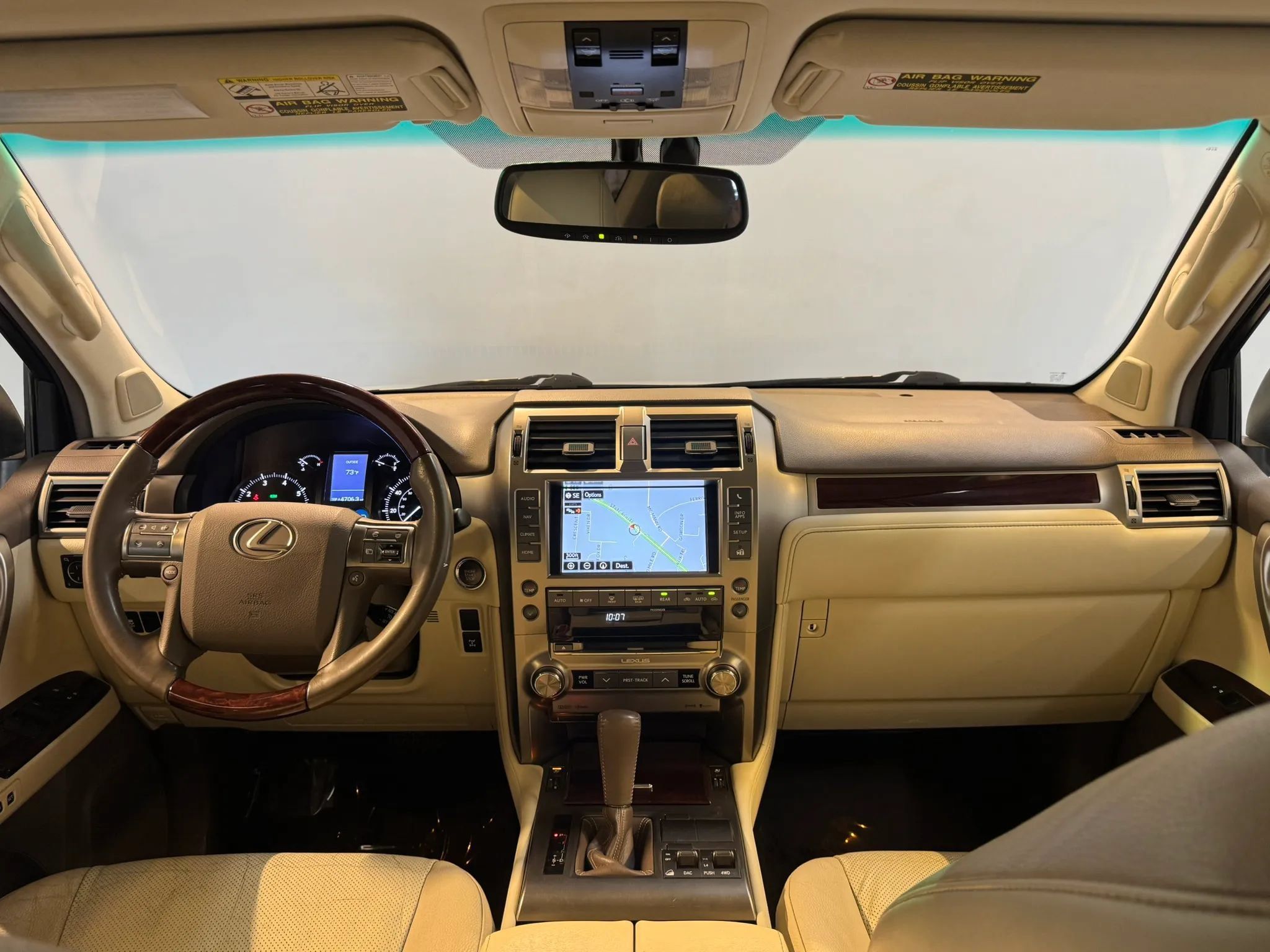 Used 2015 Lexus GX 460 w/ Premium Package AWD/4WD image 11