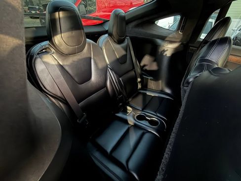 Used 2018 Tesla Model X 100D AWD/4WD image 25