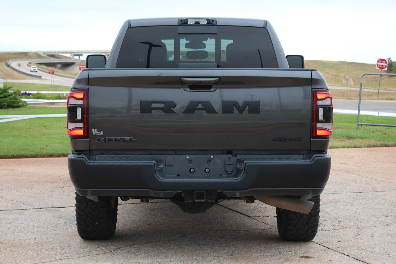 Used 2024 RAM 2500 Rebel w/ Level 2 Equipment Group AWD/4WD image 13