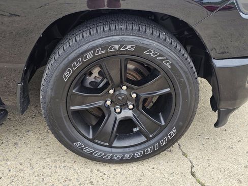 Used 2021 RAM 1500 Big Horn image 12