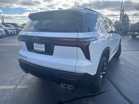 New 2026 Chevrolet Traverse LT w/ Midnight/Sport Edition image 3