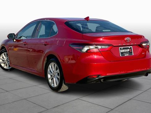 Used 2023 Toyota Camry LE image 11
