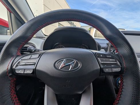 Used 2020 Hyundai Kona SE image 19