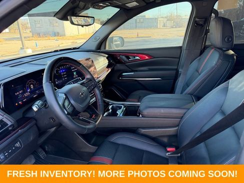 Used 2024 Chevrolet Traverse RS w/ LPO, Floor Liner Package image 8