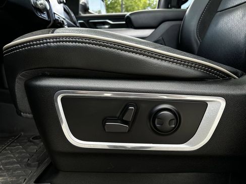 Used 2023 RAM 1500 Laramie AWD/4WD image 30