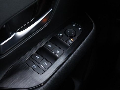 New 2026 Nissan Kicks SV w/ Cold Weather Package image 18