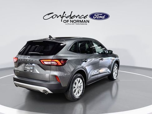 New 2026 Ford Escape Active image 8