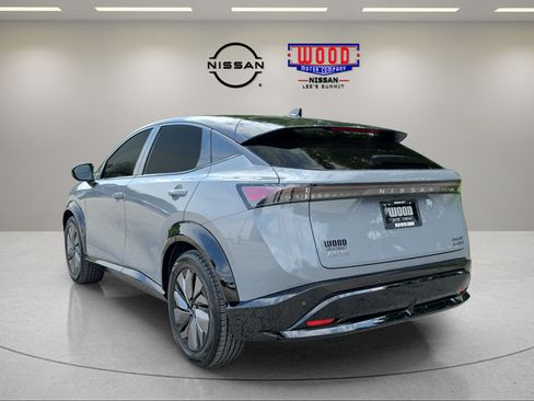 Used 2025 Nissan Ariya AWD image 4