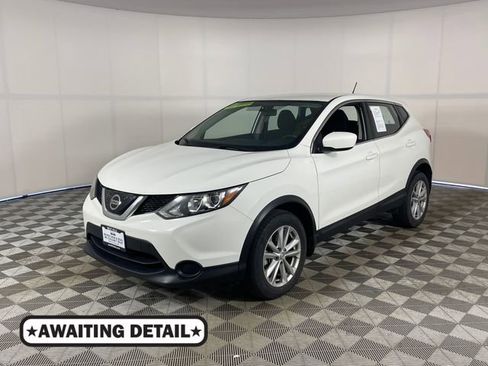 Used 2018 Nissan Rogue Sport S w/ S Appearance Package AWD/4WD image 1