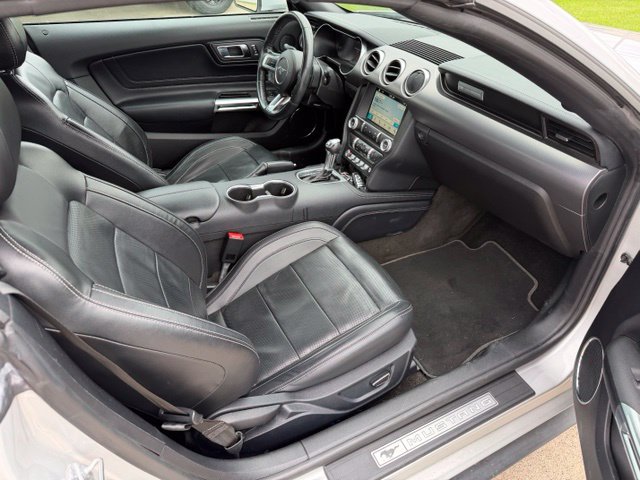 Used 2018 Ford Mustang Premium w/ Equipment Group 201A RWD image 15