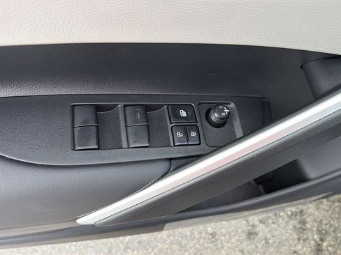 New 2026 Toyota Corolla Cross L FWD image 29