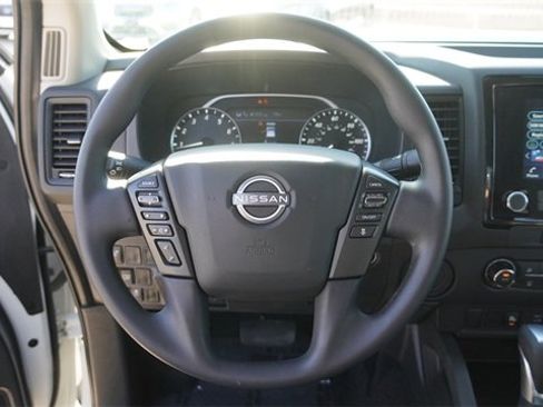 Used 2024 Nissan Frontier S w/ Technology Package image 25