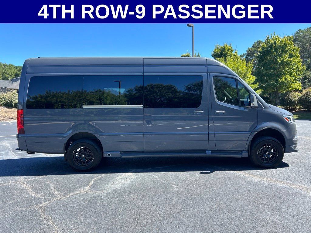 Used 2022 Mercedes-Benz Sprinter 2500 image 22