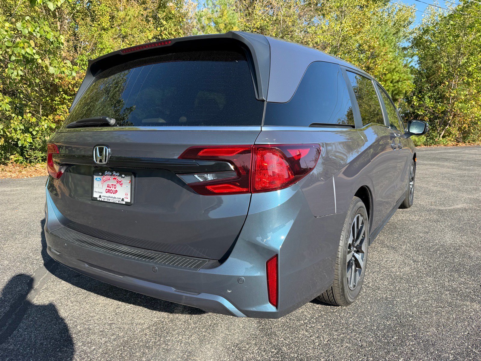 Used 2025 Honda Odyssey EX-L image 12