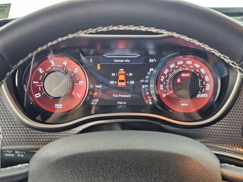 Used 2021 Dodge Challenger SRT Hellcat Redeye image 23