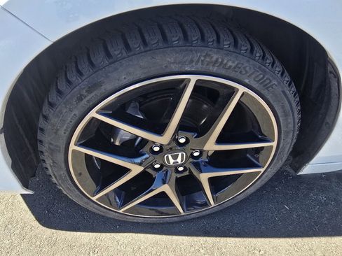 Used 2022 Honda Civic Sport Touring image 7