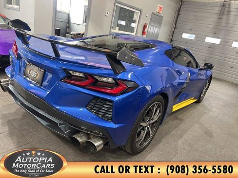 Used 2020 Chevrolet Corvette Stingray Premium Cpe w/ 3LT Preferred Equipment Group image 7