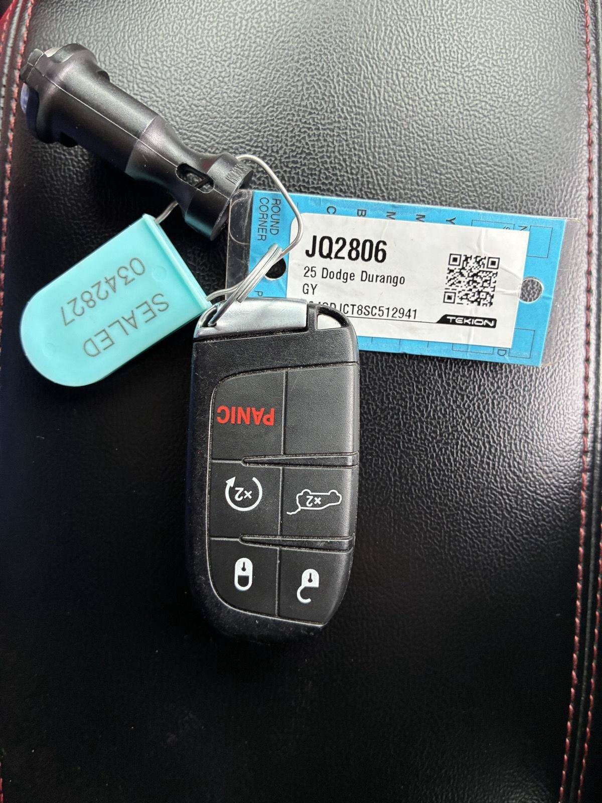 Used 2025 Dodge Durango R/T AWD/4WD image 34