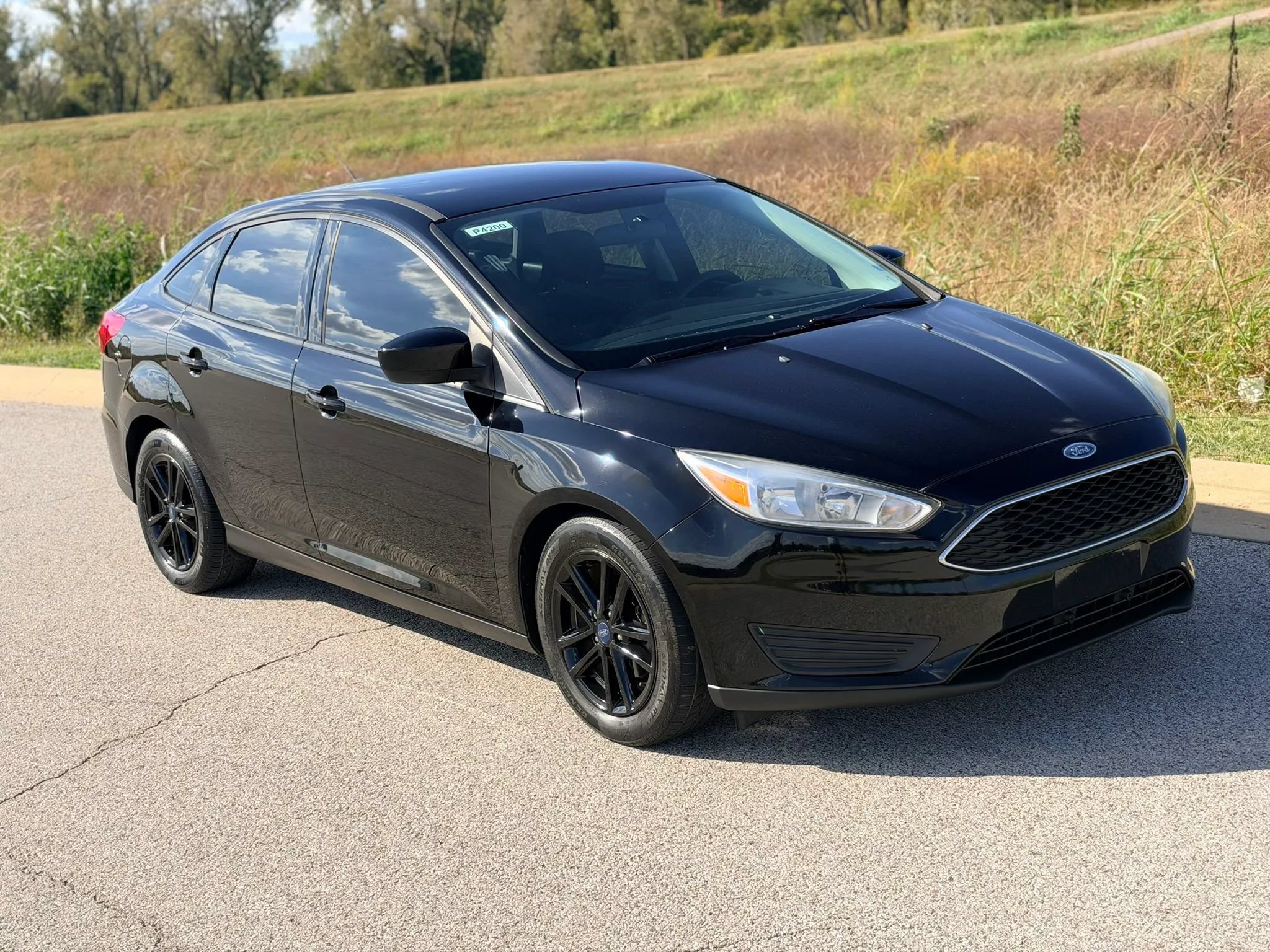Used 2018 Ford Focus SE FWD image 26