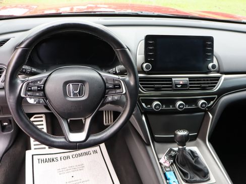 Used 2018 Honda Accord Sport image 20
