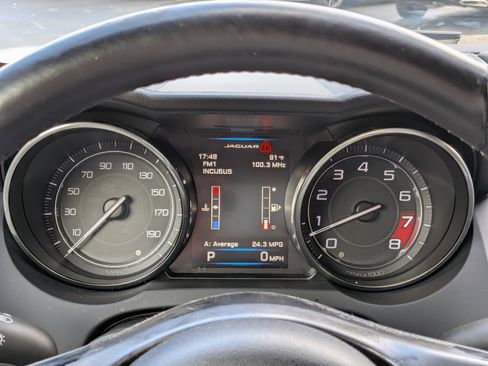 Used 2015 Jaguar F-TYPE Coupe RWD image 24