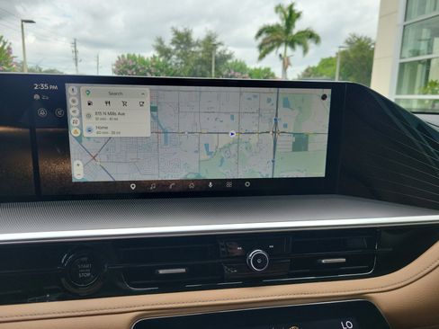 Certified 2025 INFINITI QX80 Luxe AWD/4WD image 24