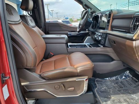 Certified 2025 Ford F250 King Ranch AWD/4WD image 16
