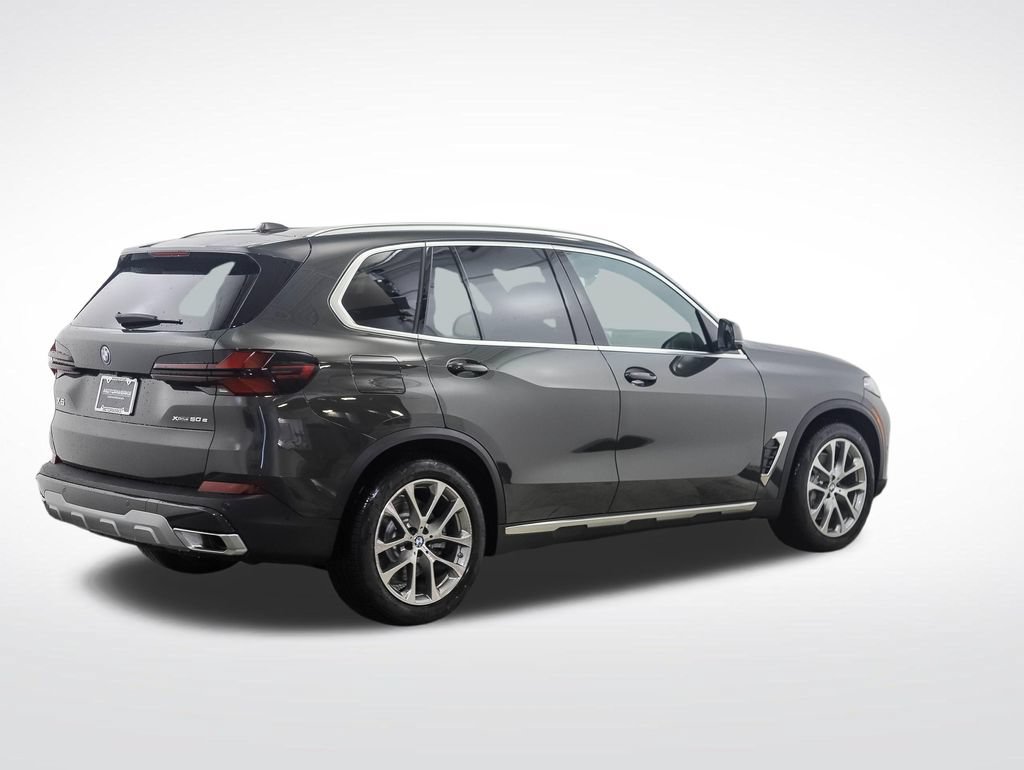 Used 2026 BMW X5 xDrive50e w/ Climate Comfort Package AWD/4WD image 5