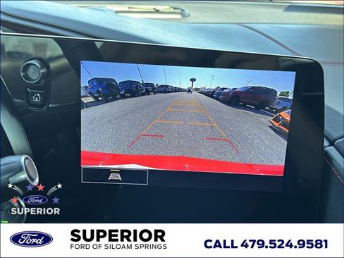Used 2022 Chevrolet Corvette Stingray Coupe w/ 1LT RWD image 29