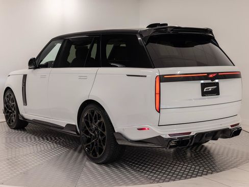 Used 2025 Land Rover Range Rover Long Wheelbase SE AWD/4WD image 2