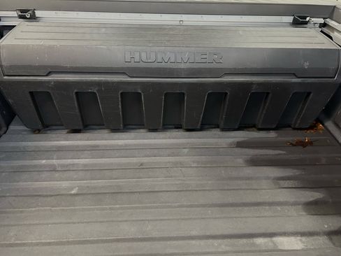 Used 2009 HUMMER H3T image 24