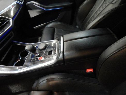 Used 2020 BMW X5 M w/ Executive Package image 18