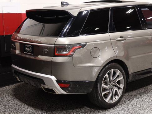 Used 2019 Land Rover Range Rover Sport HSE AWD/4WD image 9