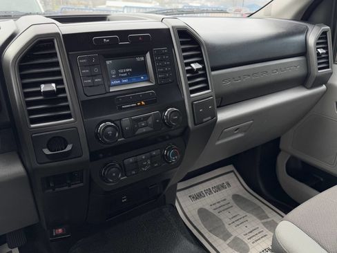 Used 2019 Ford F250 XL w/ Power Equipment Group image 14