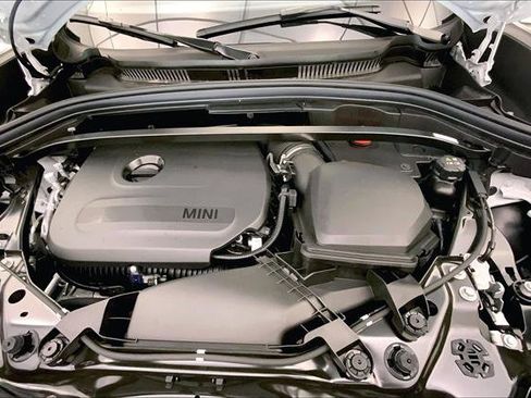 Used 2025 MINI Cooper Countryman S w/ Comfort Package Max image 8